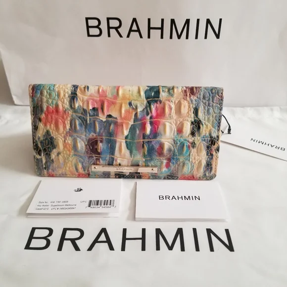NWT Brahmin Superbloom Melbourne Ady Wallet - Picture 1 of 12